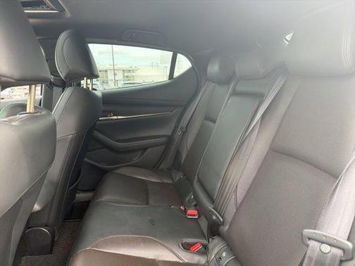 2021 Mazda Mazda3 FWD w/Premium Package