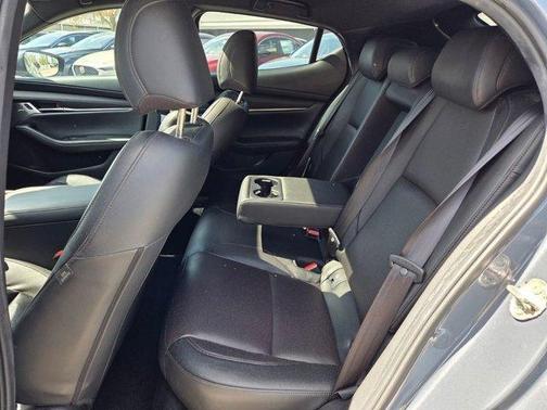 2021 Mazda Mazda3 FWD w/Premium Package