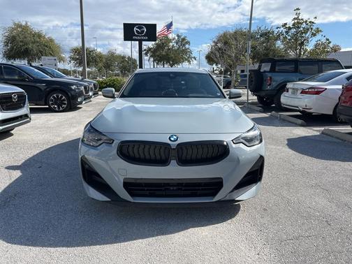 2024 BMW 230 i