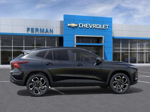Black 2026 Chevrolet Trax 2RS