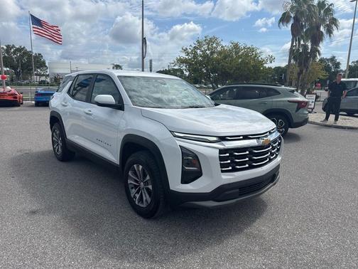 Summit White 2025 Chevrolet Equinox LT