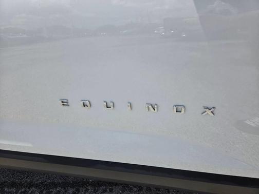 Summit White 2025 Chevrolet Equinox LT