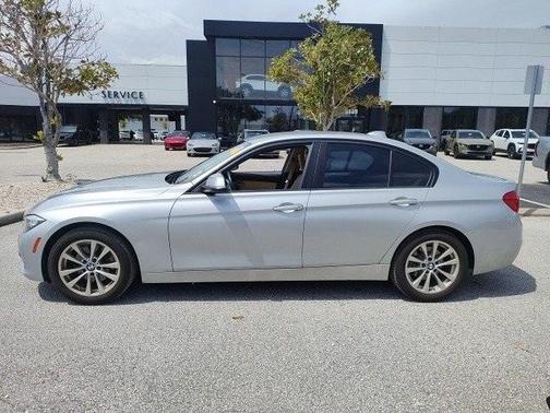 2017 BMW 320 i