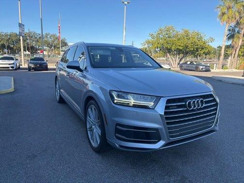 2019 Audi Q7 45 Premium Plus