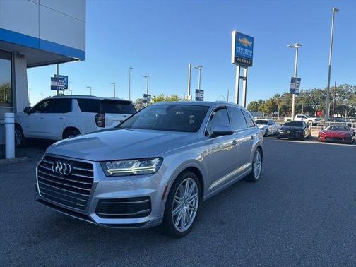 2019 Audi Q7 45 Premium Plus