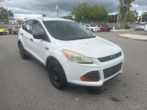 2014 Ford Escape S