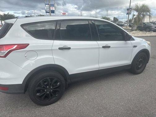 2014 Ford Escape S
