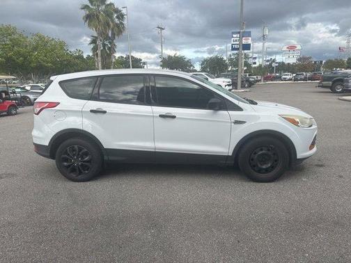 2014 Ford Escape S