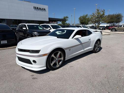 Summit White 2015 Chevrolet Camaro 2LT
