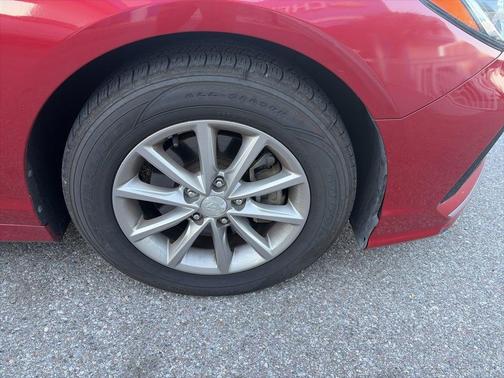 Scarlet Red 2019 Hyundai SONATA SE