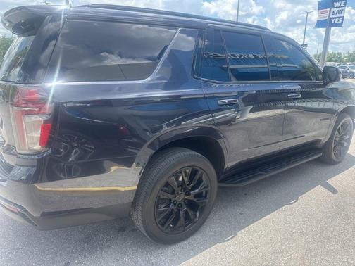 Dark Ash Metallic 2023 Chevrolet Tahoe RST