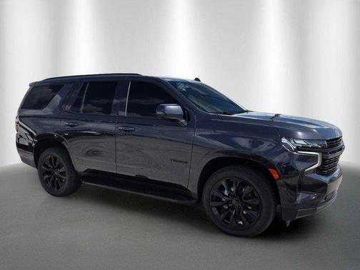 Dark Ash Metallic 2023 Chevrolet Tahoe RST