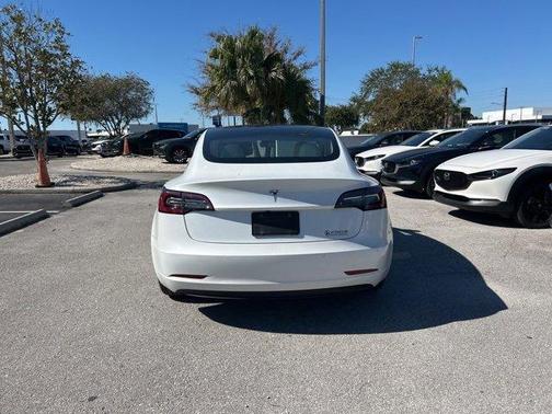2020 Tesla Model 3 Standard Range Plus
