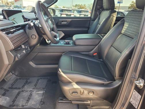 2025 GMC Sierra EV Denali