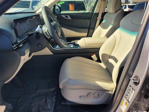 2025 Genesis GV80 2.5T Standard