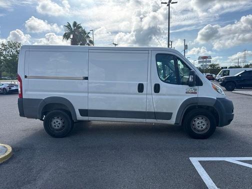Bright White Clearcoat 2018 RAM ProMaster 1500 Low Roof