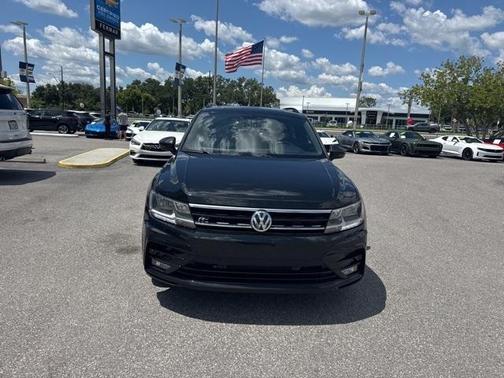 2021 Volkswagen Tiguan 2.0T SE R-Line Black
