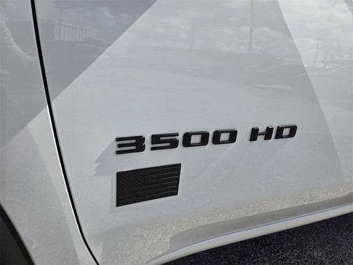 2024 Chevrolet Silverado 3500 WT