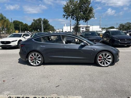 2018 Tesla Model 3 Performance