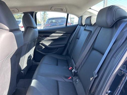 2025 Mazda Mazda3 FWD w/Select Package