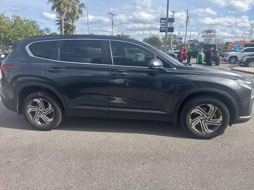 2023 Hyundai SANTA FE SE
