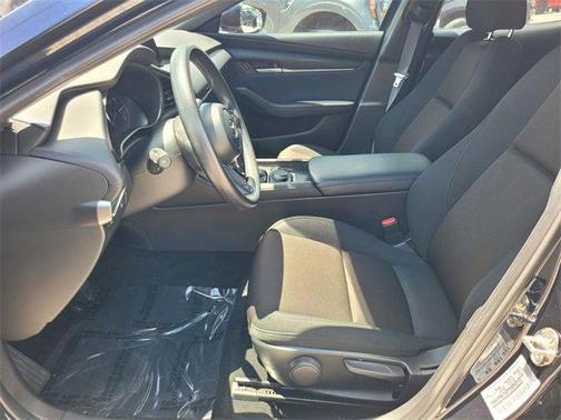 2022 Mazda Mazda3 2.5S FWD