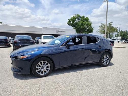 2022 Mazda Mazda3 2.5S FWD