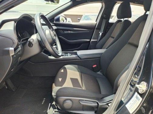 2022 Mazda Mazda3 2.5S FWD