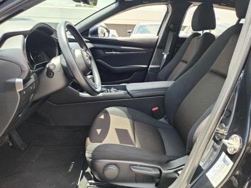 2022 Mazda Mazda3 2.5S FWD