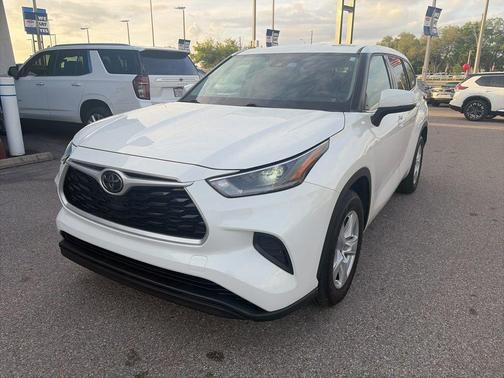 2021 Toyota Highlander L