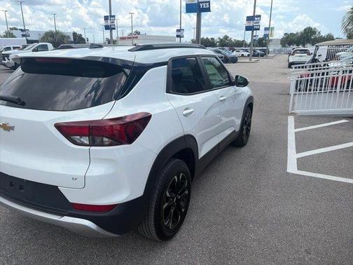 Summit White 2023 Chevrolet Trailblazer LT