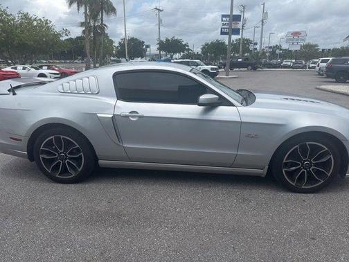 2013 Ford Mustang GT Premium