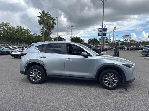 2023 Mazda CX-5 2.5 S Preferred Package