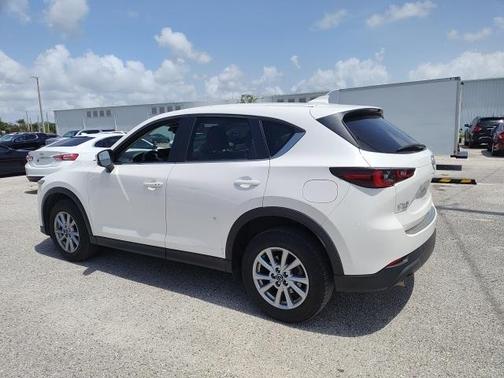 2022 Mazda CX-5 2.5 S Preferred Package