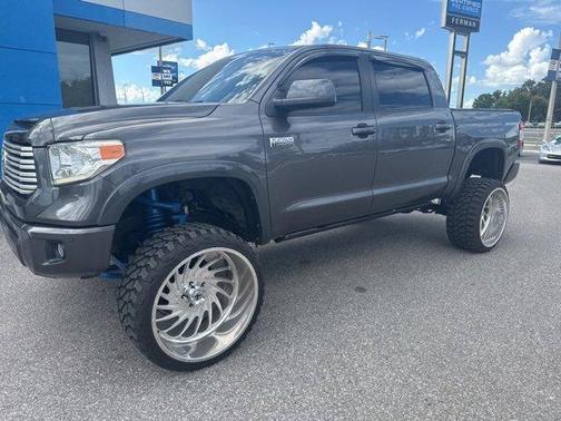 2017 Toyota Tundra Platinum