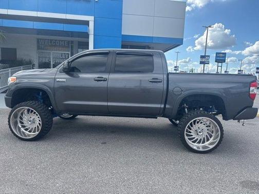 2017 Toyota Tundra Platinum