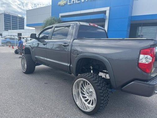 2017 Toyota Tundra Platinum