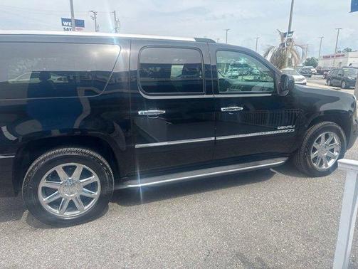 Onyx Black 2013 GMC Yukon XL 1500 Denali