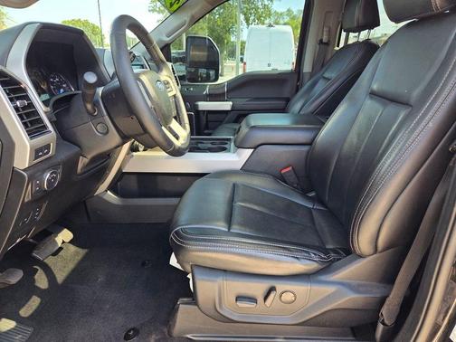 Black 2021 Ford F-250 Lariat