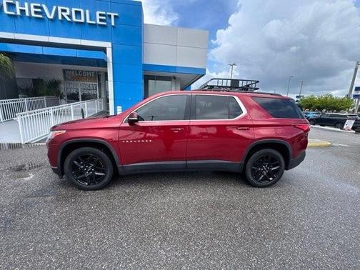Cajun Red Tintcoat 2019 Chevrolet Traverse LT Cloth