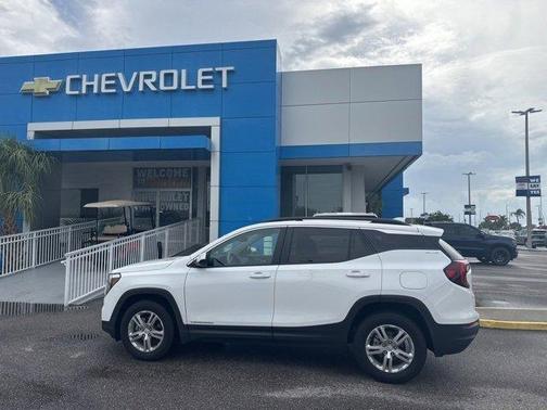 2022 GMC Terrain SLE