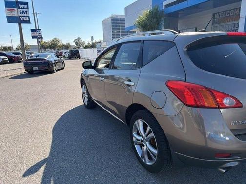2009 Nissan Murano LE
