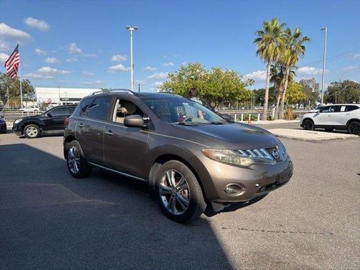 2009 Nissan Murano LE