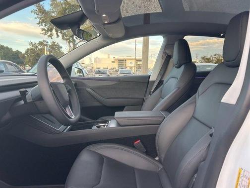 2026 Tesla Model Y Premium