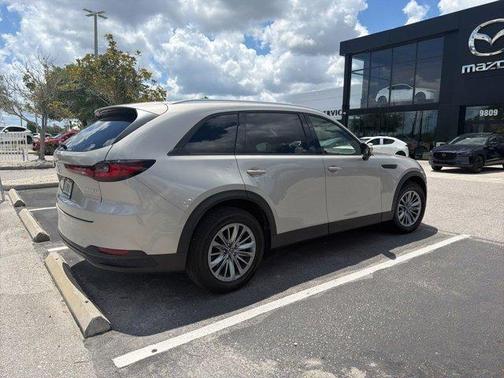 Platinum Quartz Metallic 2024 Mazda CX-90 Preferred Plus