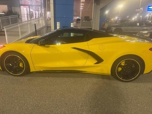 2025 Chevrolet Corvette Stingray w/1LT