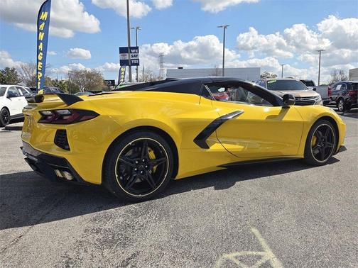 2025 Chevrolet Corvette Stingray w/1LT