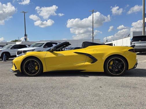 2025 Chevrolet Corvette Stingray w/1LT