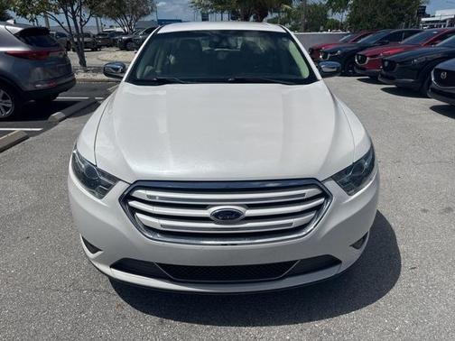 2016 Ford Taurus Limited