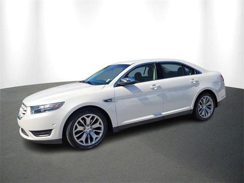 2016 Ford Taurus Limited
